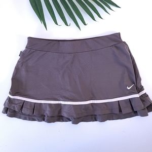 Nike Dri Fit Ruffled Skort Small